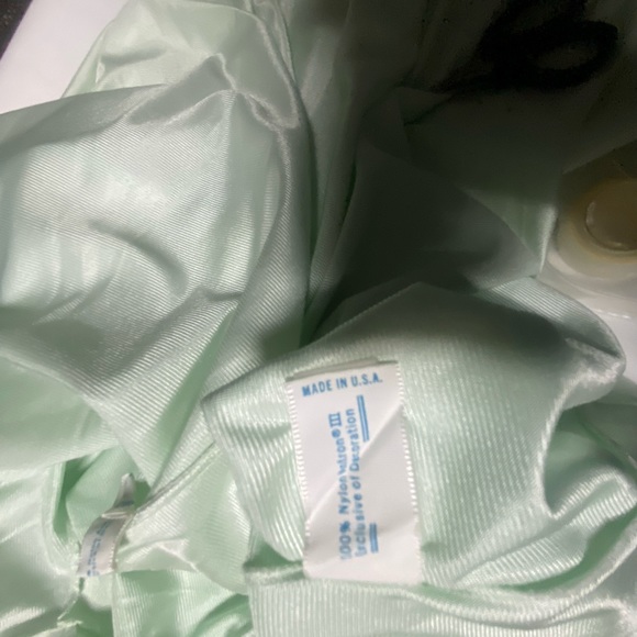 JC Penney Embroidered Gown Housecoat Set - Picture 13 of 16